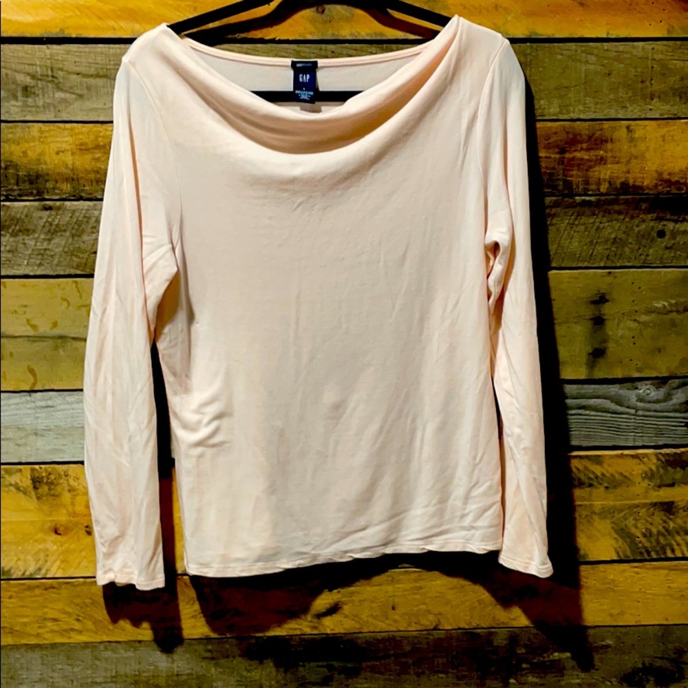 GAP drape neck tee (L)
